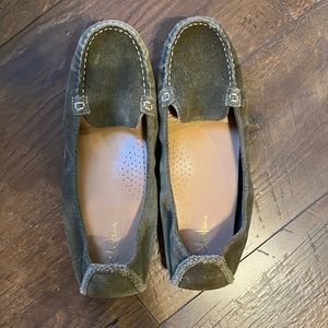 Cole Haan, leather flats, suede leather in green color.